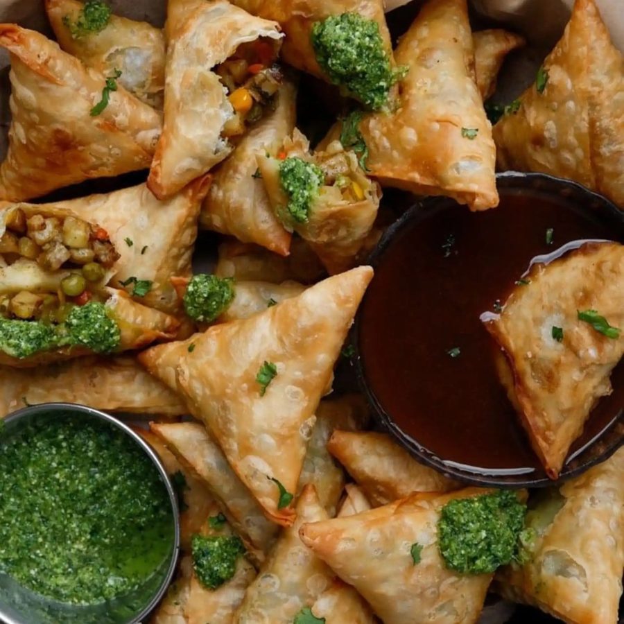Vegetable Somosas 5pcs